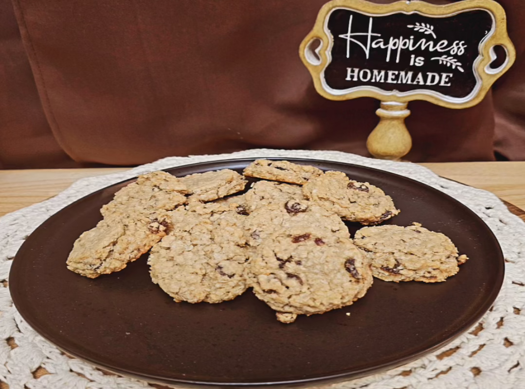 Oatmeal Raisin Cookies