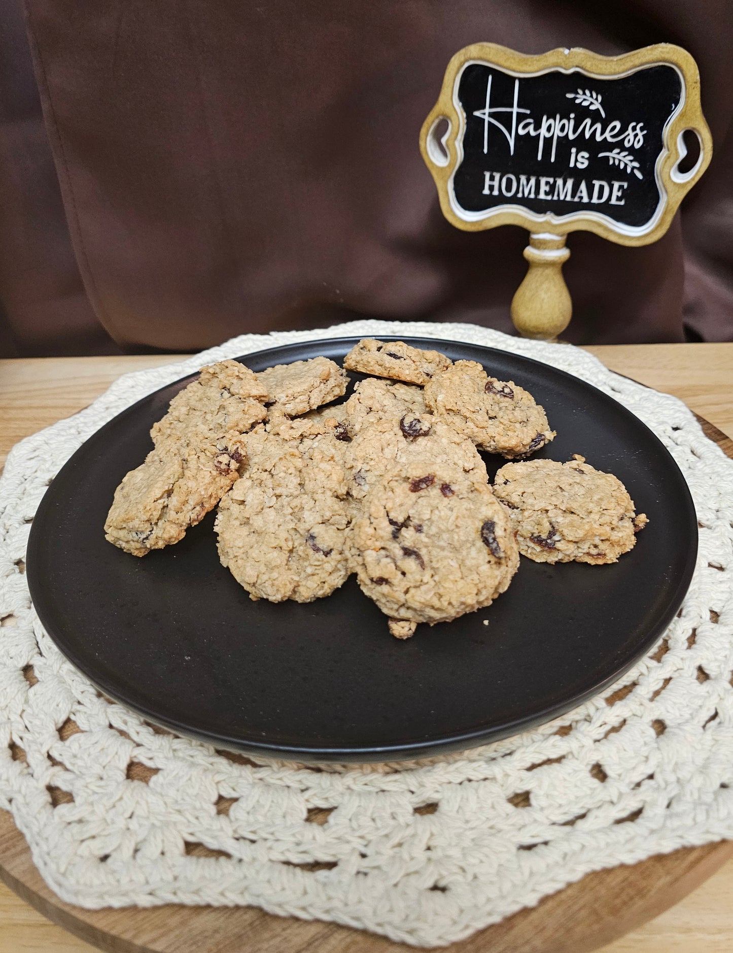 Oatmeal Raisin and Chocolate Chip Cookie combo pack