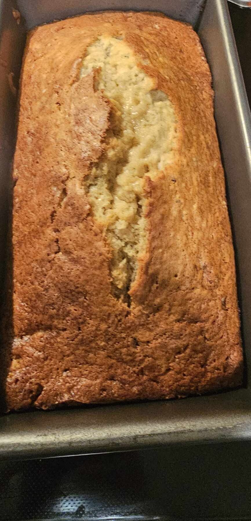 Banana Bread w/Walnuts